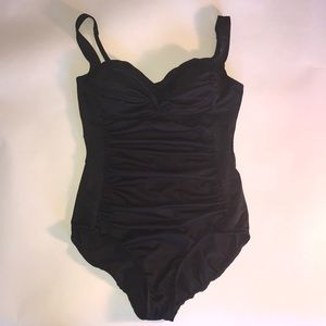 Trimshapper 1-piece swimsuit